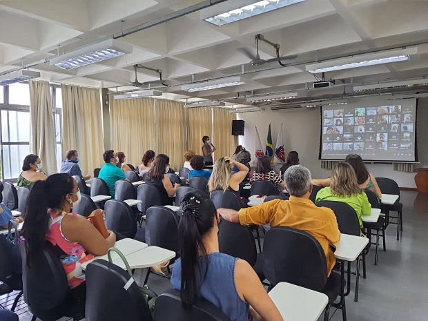 Com o início do ano letivo, secretária Julia Sant’Anna retoma agenda de reuniões de trabalho com gestores escolares