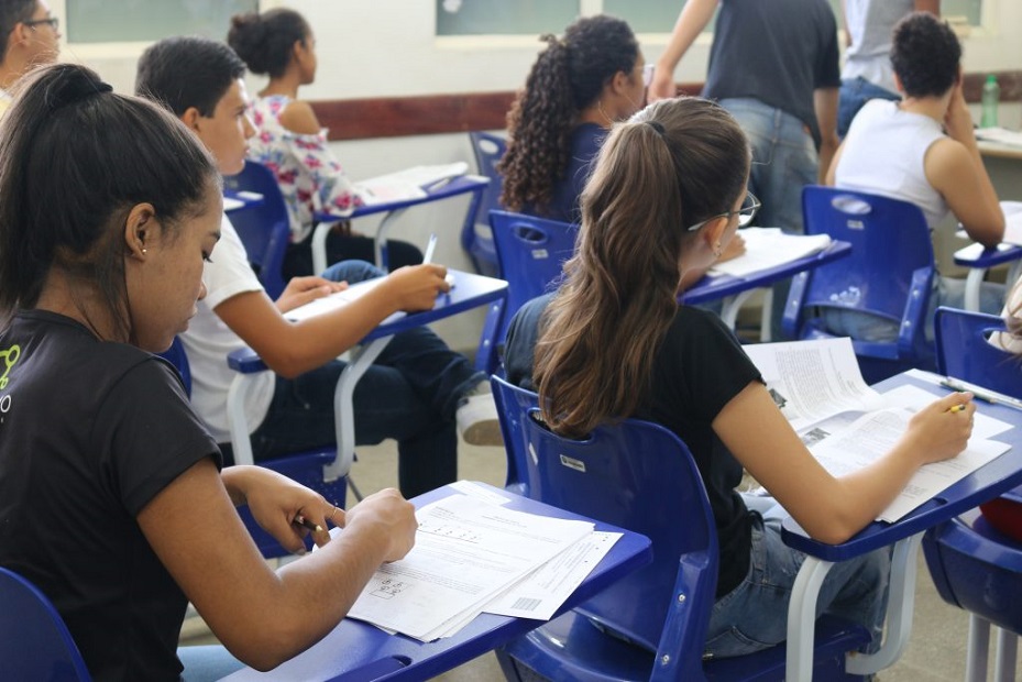 Estudantes podem conquistar vagas em universidades de Minas com nota do Enem
