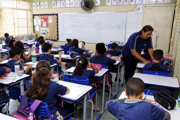 Ano letivo de 2022 da rede estadual de ensino mineira termina nesta sexta-feira (16/12)