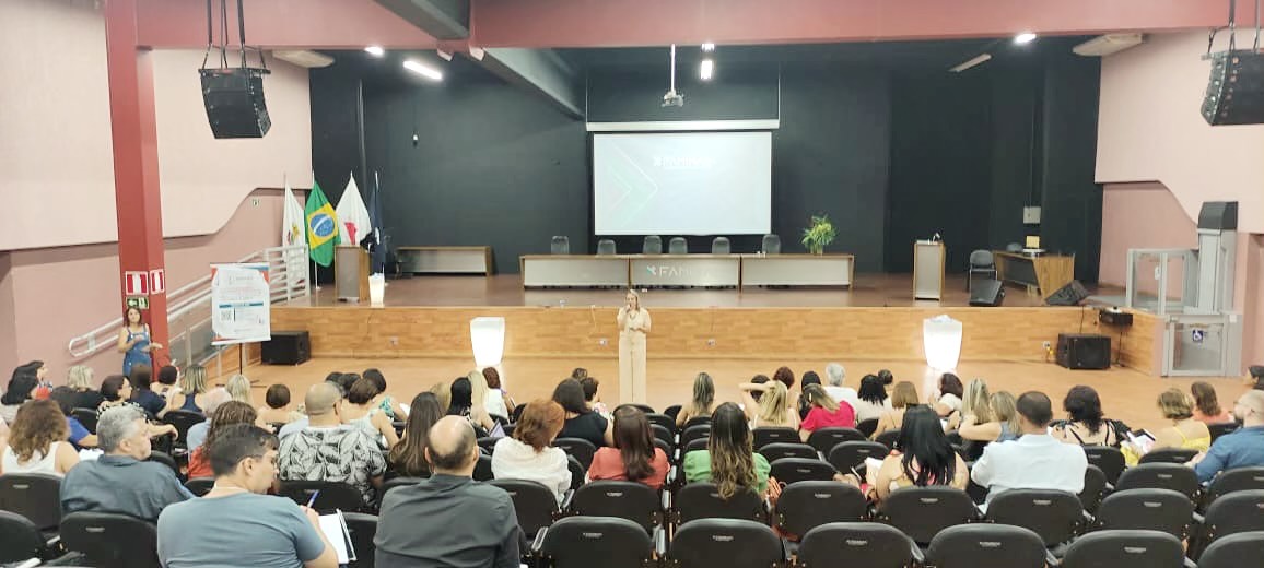 Secretaria de Educação promove encontro formativo com Diretores de Pessoal