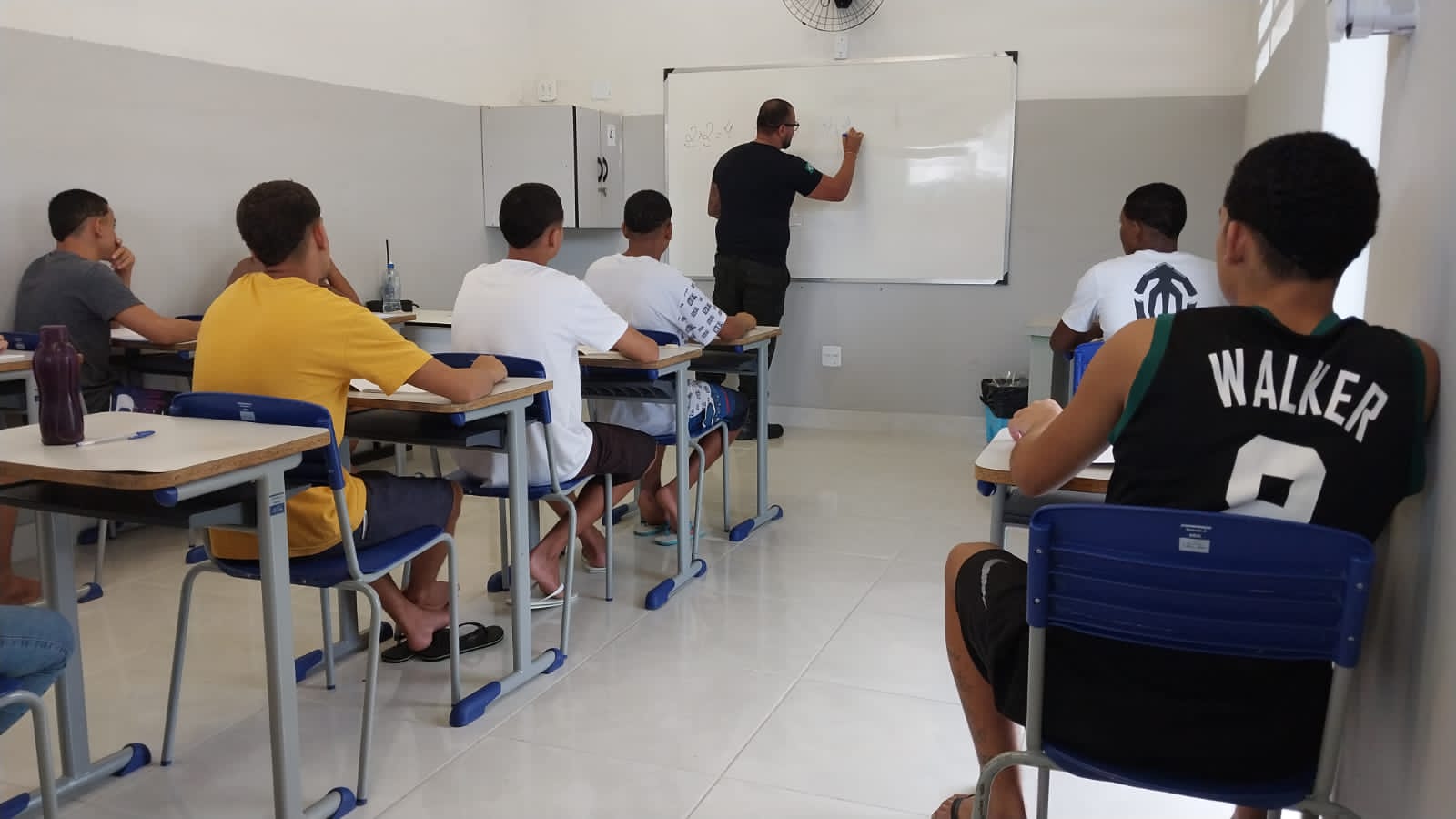 Adultos privados de liberdade e adolescentes acautelados celebram aprovação universitária com as notas do Enem PPL