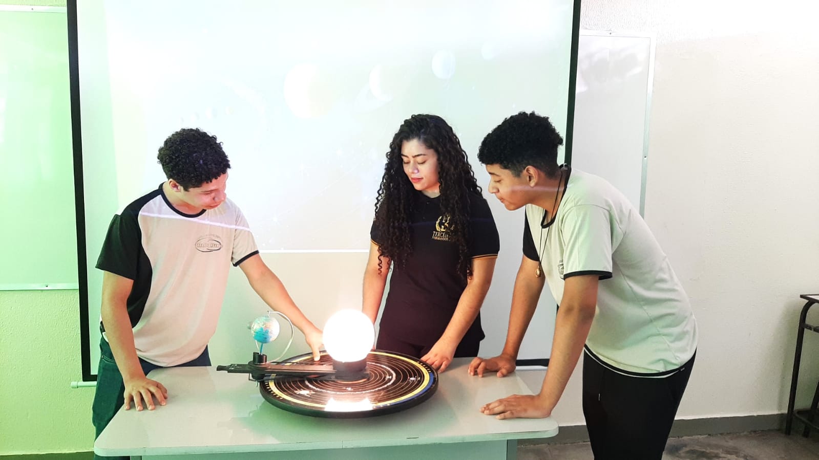 Estudantes da rede estadual de ensino são destaques na Olimpíada Brasileira de Astronomia e Aeronáutica 2023