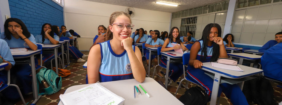 No Dia da Educação, Governo de Minas celebra conquistas e melhorias na rede estadual