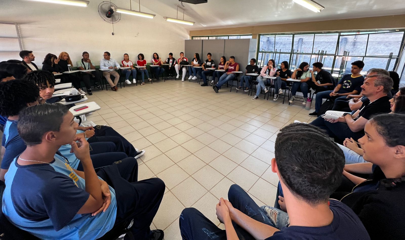 Roda de Conversa com estudantes da rede pública é realizada em mais dois municípios mineiros