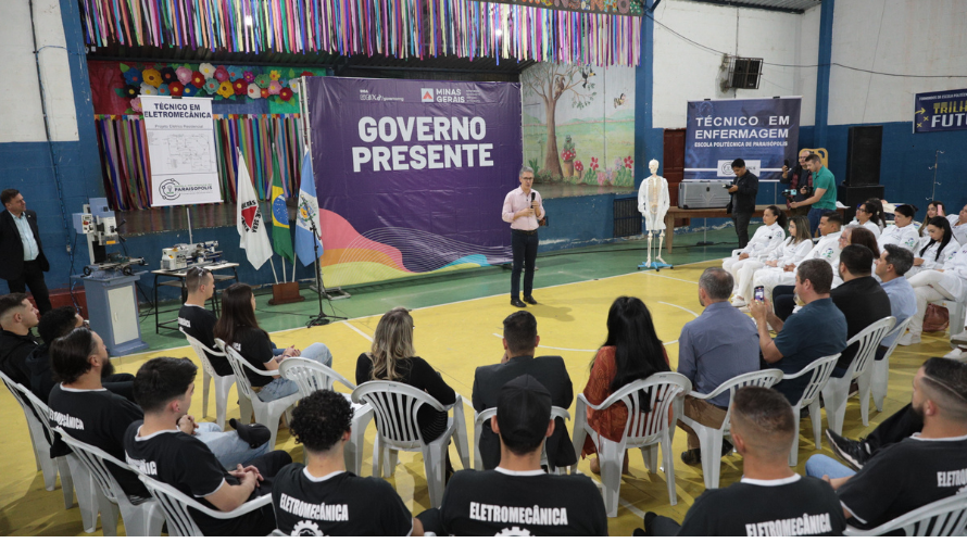 Governador palestra para alunos do Trilhas de Futuro em Paraisópolis