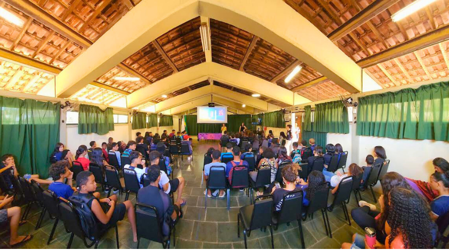 Escolas Estaduais intensificam conscientização sobre violência contra a mulher durante o Agosto Lilás