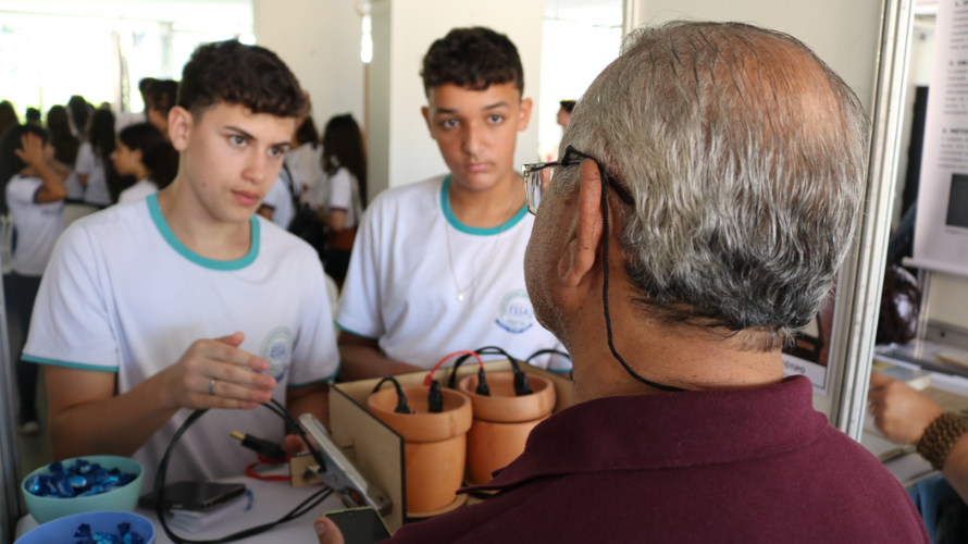 Estudantes da rede estadual se destacam na 25ª UFMG Jovem com projetos inovadores e protagonismo científico