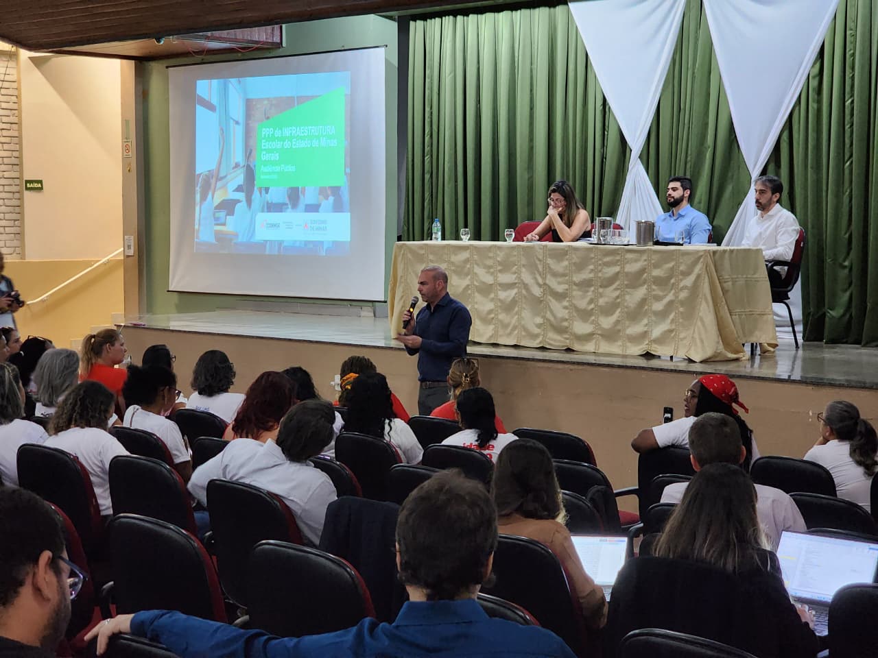 Governo de Minas realiza audiência pública em Montes Claros sobre projeto de Parceria Público-Privada para escolas estaduais