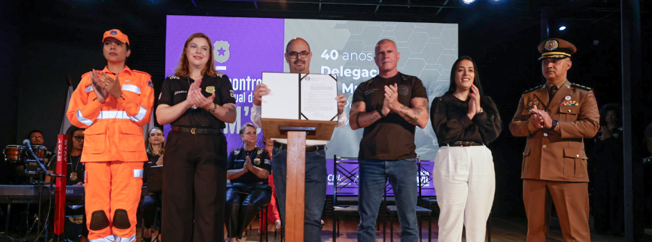 Governo de Minas celebra 40 anos da Delegacia da Mulher no estado e determina medidas de enfrentamento à violência de gênero