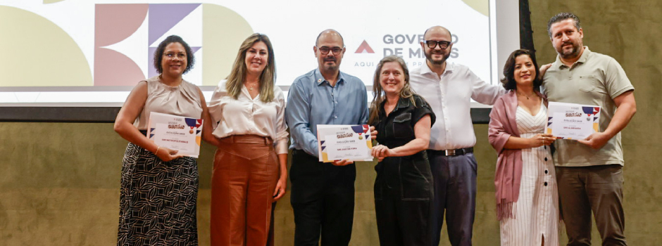 Governo de Minas reconhece as Superintendências Regionais de Ensino que se destacaram em 2025