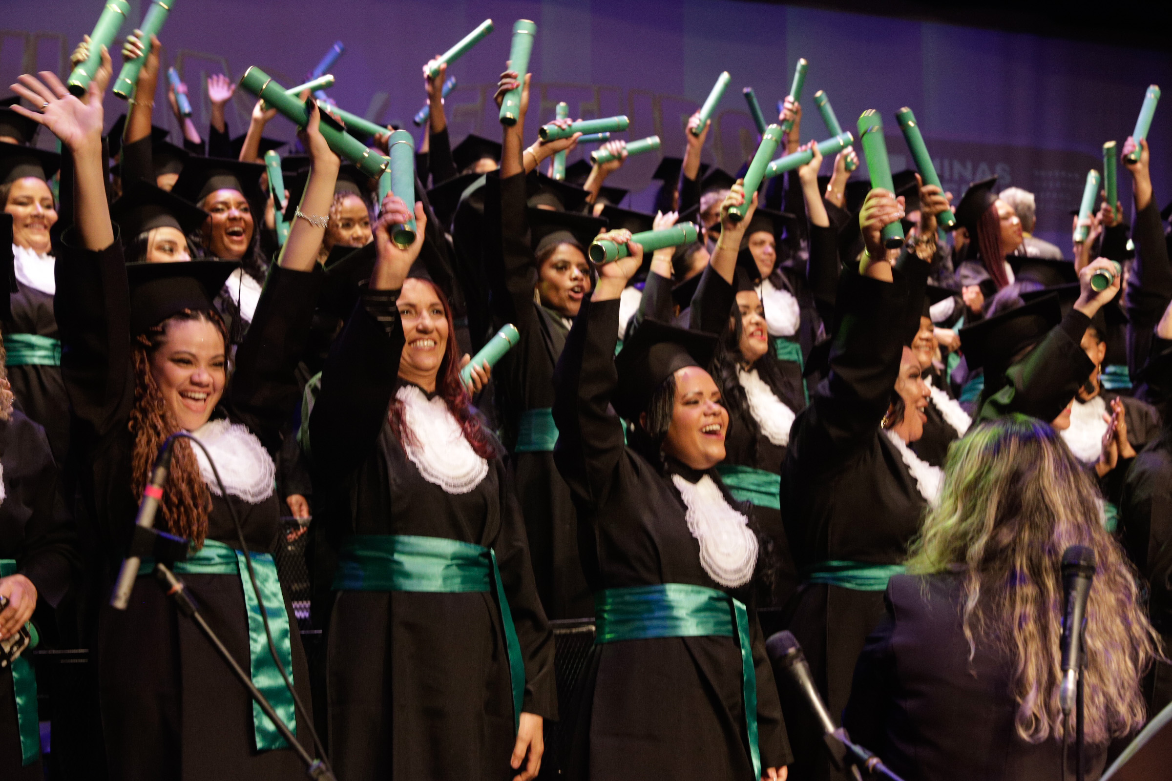 Trilhas de Futuro alcança marca histórica de 100 mil profissionais formados em Minas Gerais