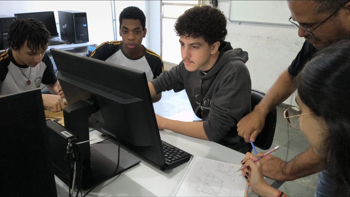 Escolas estaduais da SRE Manhuaçu desenvolvem protótipos para Feira Escolar 2026