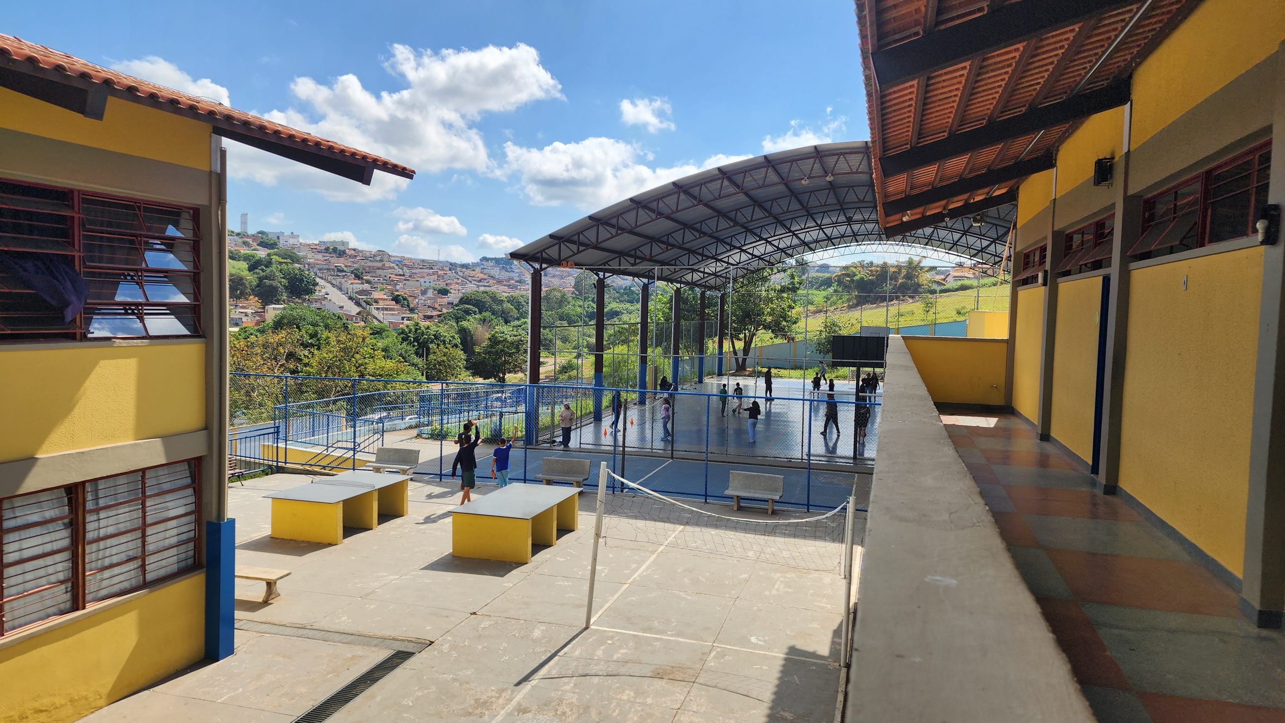 Secretaria de Educação realiza visitas a escolas estaduais em Varginha