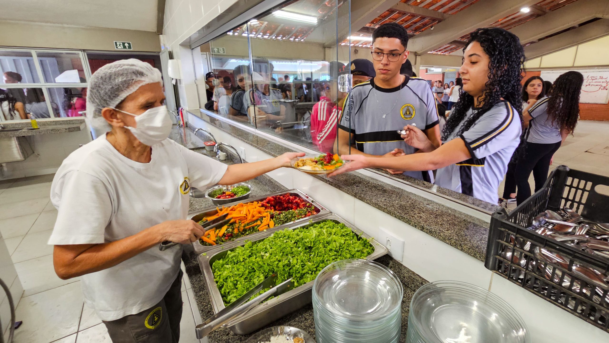 Governo de Minas antecipa pagamento e já garante 80% dos recursos da merenda escolar estadual em 2026