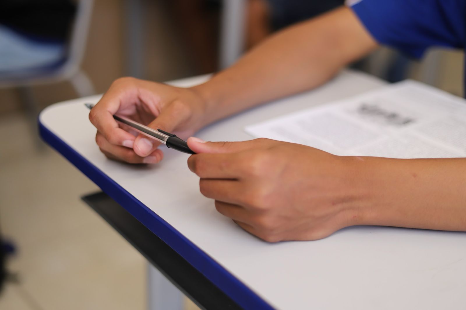 Rede estadual assegura acesso à Libras e fortalece inclusão de estudantes surdos