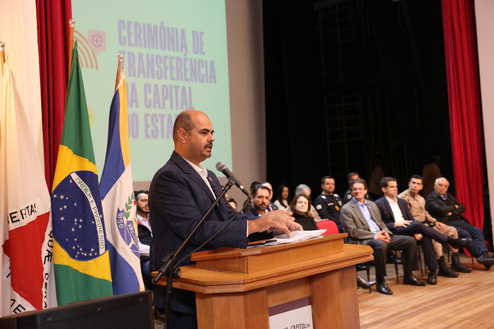 Governo de Minas transfere capital para Varginha e anuncia dois novos Colégios Tiradentes para região