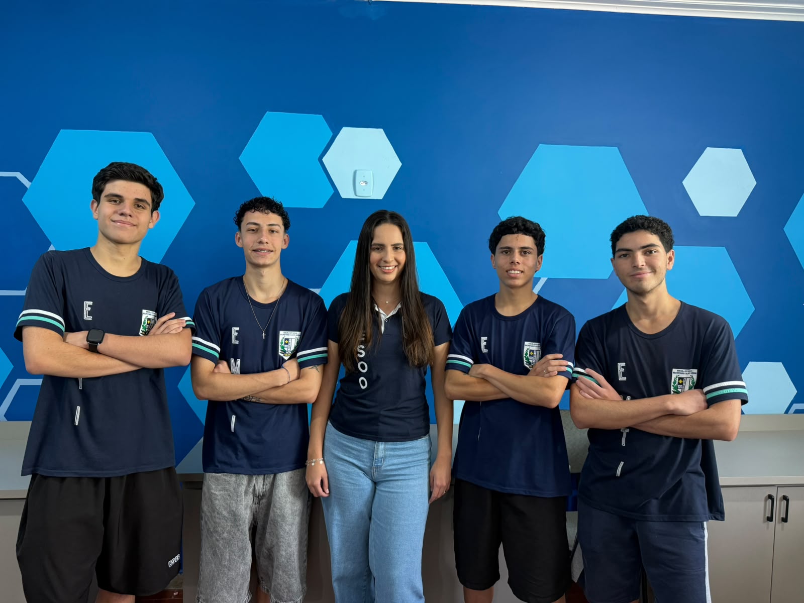 Estudantes da rede estadual de Minas conquistam 1º lugar nacional no Desafio dos Dados 2026