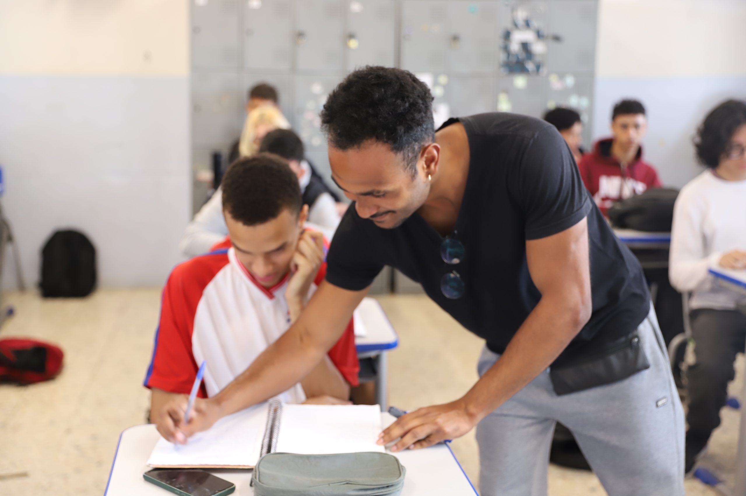Professores da rede estadual transformam vidas e inspiram estudantes a construir novos caminhos